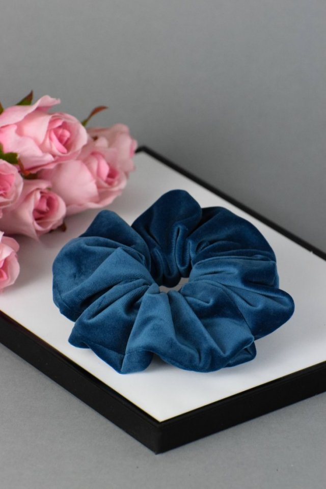 Gumka do włosów scrunchie. Niebieska.