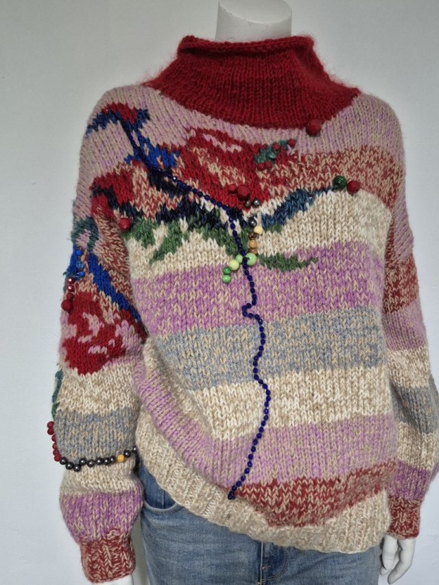 Unikatowy sweter