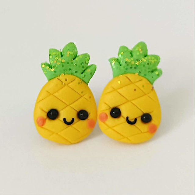 Śmieszne kolczyki ananasy kawaii