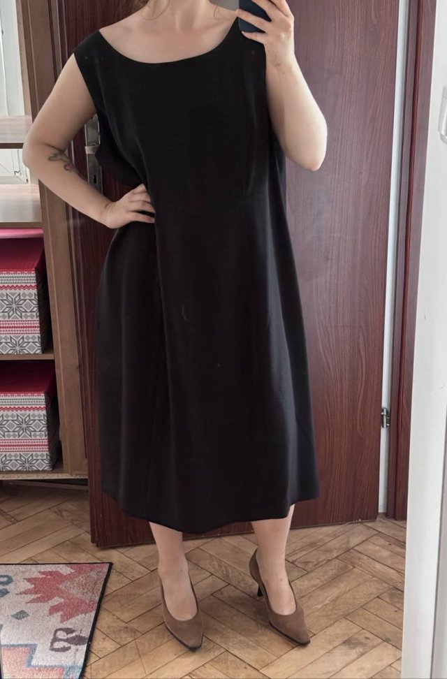 Kasper Czarna Sukienka Midi Plus Size 24W Welurowa 6XL / 52 / 24
