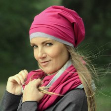 Zestaw dwukolorowy komin tuba szal i dwustronna czapka fuksja