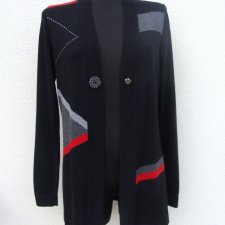 B. WOMEN* - SWETER