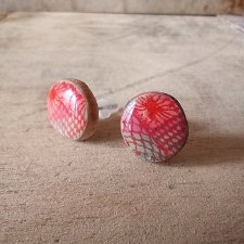 kolczyki sztyfty 13 mm żywica drewno stal drewniane, róż