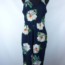 Pink Boutique letni kombinezon w kwiaty 10 / 38