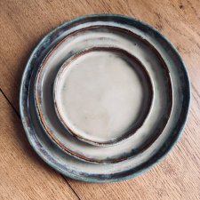 Talerz ceramiczny handmade "Mglista Linia" – unikatowa ceramika użytkowa 22, 18, 13 cm