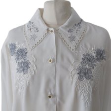Elegancka haftowana bluzka
