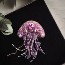 3D broszka Meduza, Ręcznie haftowana unikatowa biżuteria